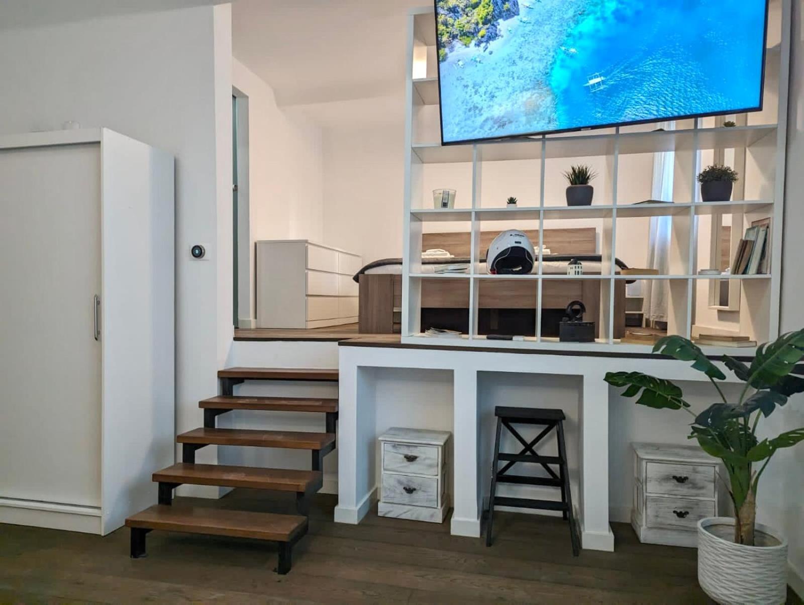 Fantabulous Downtown Abode W King Bed, 65" Tv, Washer And Tumble Dryer ザグレブ エクステリア 写真